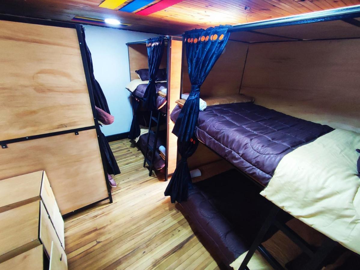 Baruch Capsula Hotel Bogotá Eksteriør billede