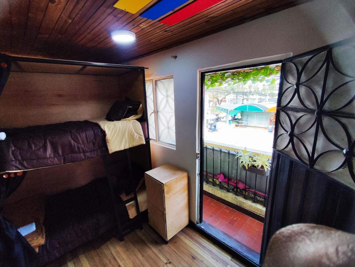 Baruch Capsula Hotel Bogotá Eksteriør billede